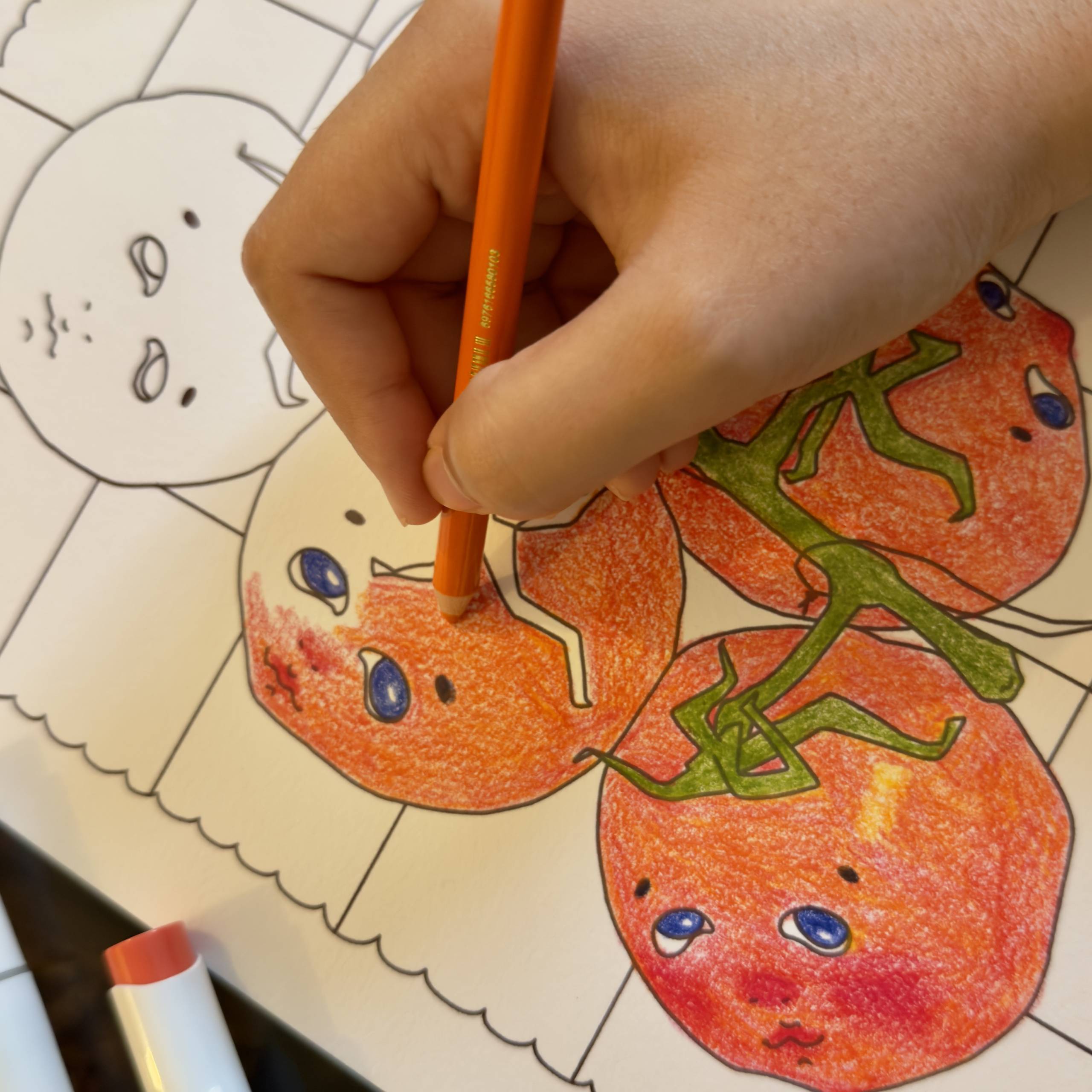 Happy Tomatoes – Printable Coloring Page